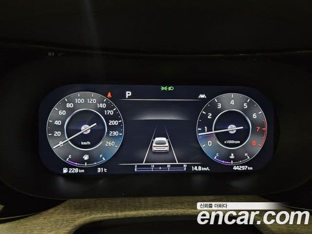Kia K5 2023 — фото 13 из 20