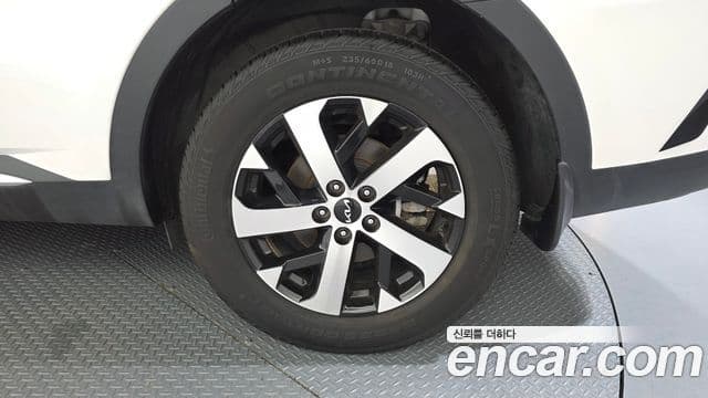 Kia Sorento 2023 — Photo 17/33