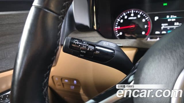 Kia Sorento 2023 — Photo 33/33