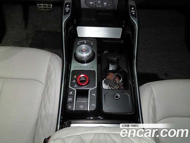 Kia Sorento 2024 — Фото 12/20