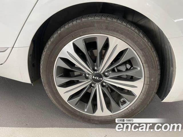 Kia K8 2024 — фото 20 из 20