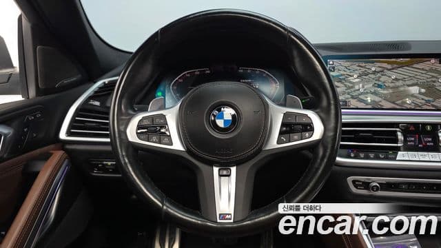 BMW X6 2022 — фото 13 из 20