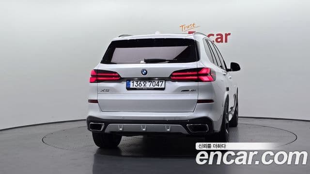 BMW X5 2025 — ფოტო 16/34