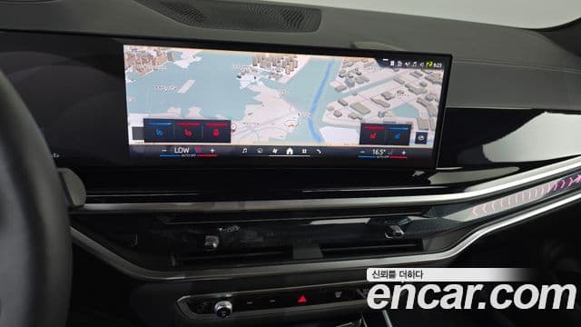 BMW X5 2025 — ფოტო 17/34