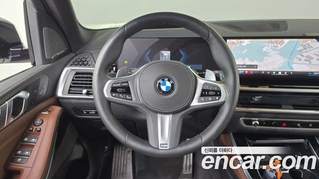 BMW X5 2025 — ფოტო 24/34