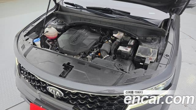 Kia Sorento 2021 — Фото 6/20