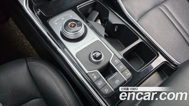 Kia Sorento 2021 — Фото 9/20