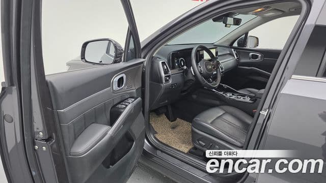 Kia Sorento 2021 — Фото 10/20