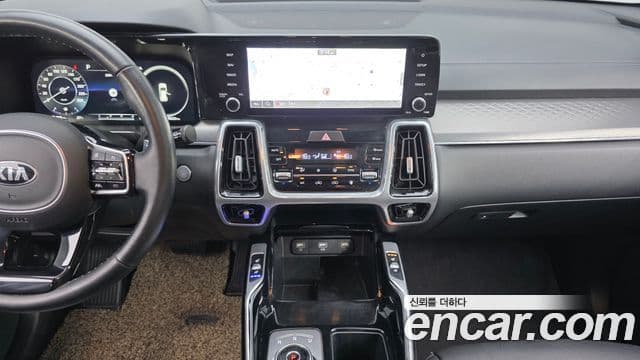 Kia Sorento 2021 — Фото 14/20