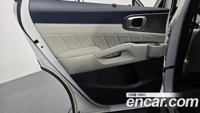 Kia Sorento 2020 — ფოტო 29/34