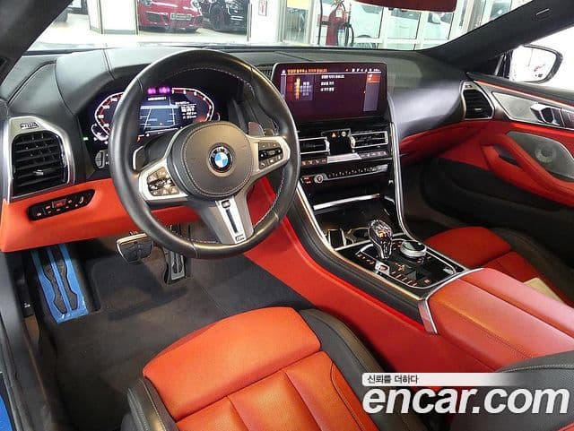 BMW 8 Series 2023 — Şəkil 9/20