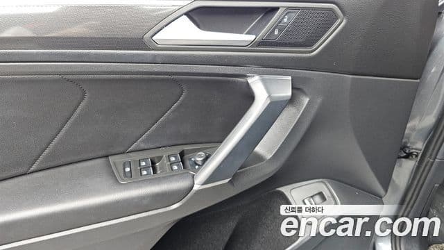 Volkswagen Tiguan Allspace 2020 — Şəkil 15/39