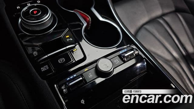 Kia K5 2023 — фото 18 из 20