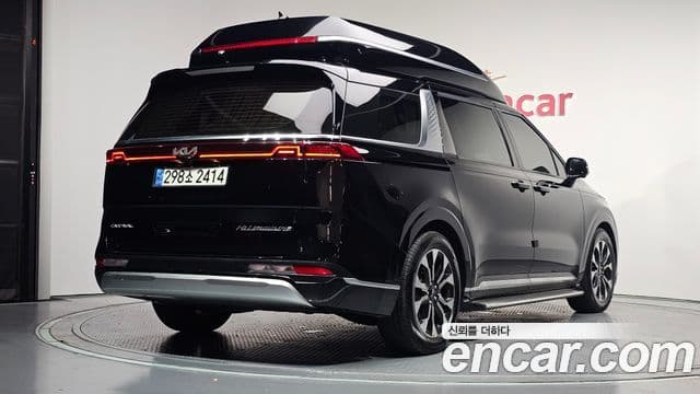 Kia Carnival 2020 — Фото 2/20
