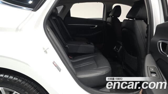 Hyundai Sonata 2020 — Фото 11/20