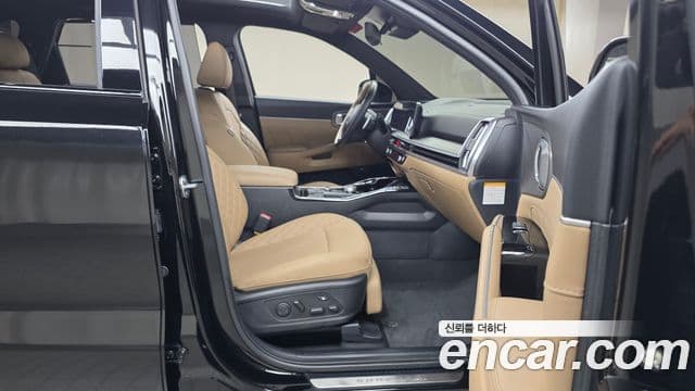 Kia Sorento 2024 — Şəkil 27/33