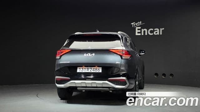 Kia Sportage 2023 — Фото 4/20