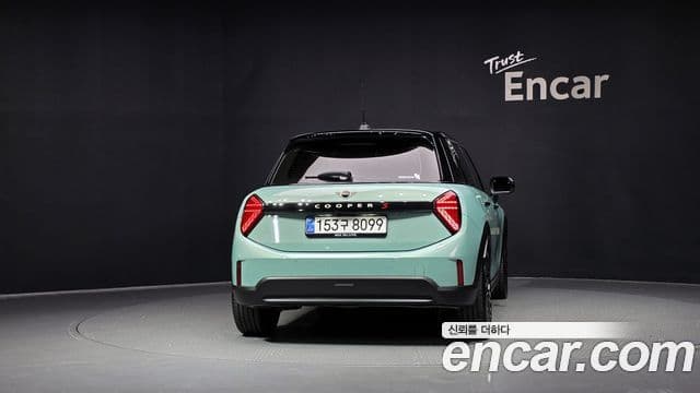 Mini Cooper S 2025 — ფოტო 4/20