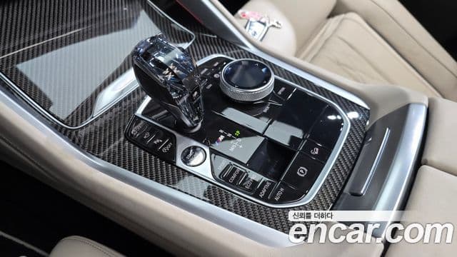BMW X6 2020 — Photo 11/30