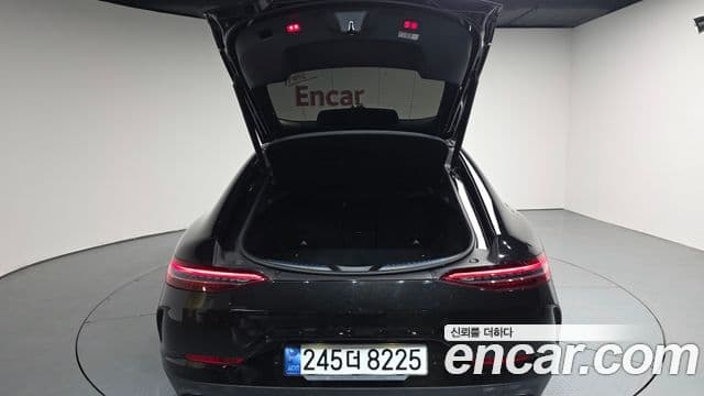 Mercedes-Benz AMG GT 2023 — Photo 19/36