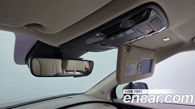 Kia Carnival 2022 — Фото 18/20