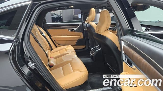 Volvo S90 2021 — Şəkil 23/33