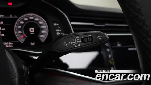 Audi Q7 2023 — Photo 5/41