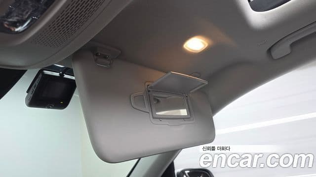 Mercedes-Benz GLE-Class 2023 — Photo 27/41