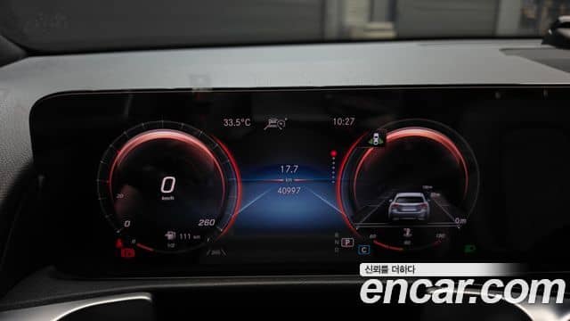 Mercedes-Benz GLB-Class, 2021