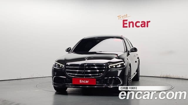 Mercedes-Benz S-Class 2022 — Photo 30/37