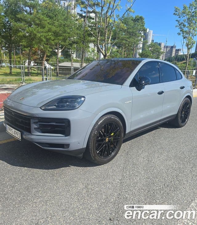Porsche Cayenne 2024 — Photo 3/16