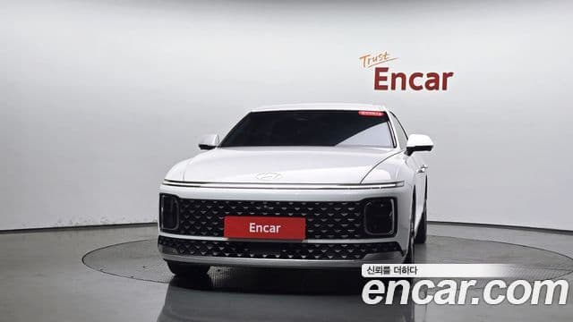Hyundai Grandeur Hybrid 2024 — Photo 26/31