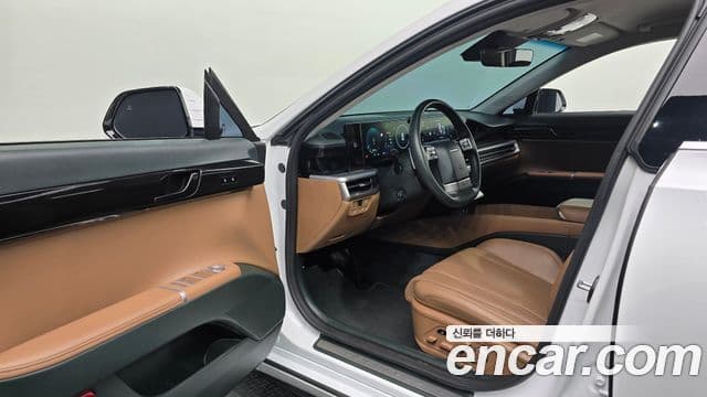 Hyundai Grandeur Hybrid 2024 — Photo 9/31