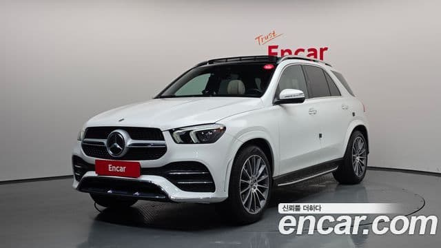 Mercedes-Benz GLE-Class 2023 — Photo 2/20