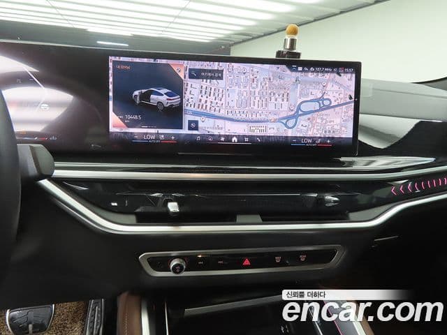BMW X6 2023 — Photo 12/20