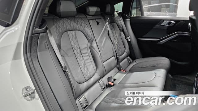 BMW X6 2024 — Photo 32/34