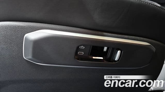BMW X6 2024 — Photo 24/34