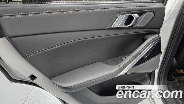 BMW X6 2024 — Photo 13/34