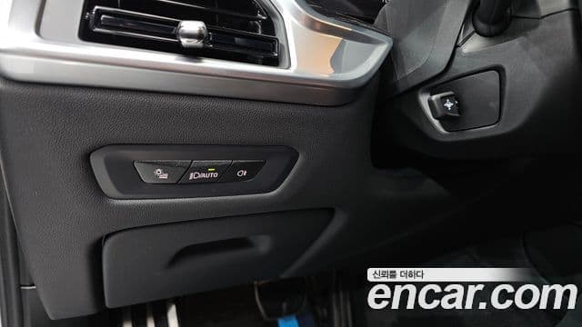 BMW X6 2024 — Photo 17/34