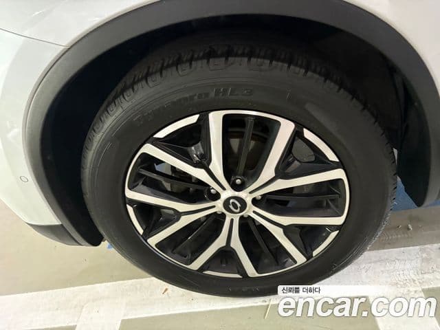 Renault Samsung QM6 2022 — ფოტო 17/17