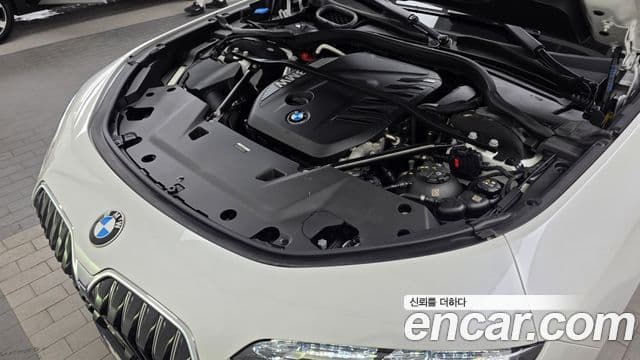 BMW 7 Series 2023 — Photo 6/36