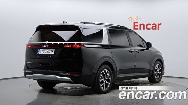 Kia Carnival 2022 — Фото 2/20