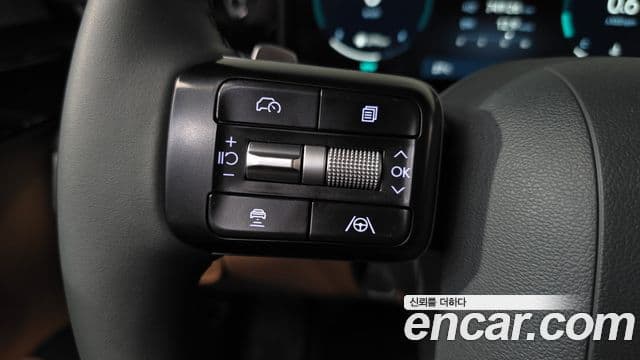Hyundai Grandeur Hybrid 2023 — Photo 22/30