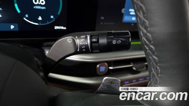 Hyundai Grandeur Hybrid 2023 — Photo 6/30