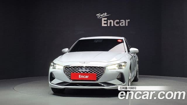 Genesis G70 2019 — Photo 16/20