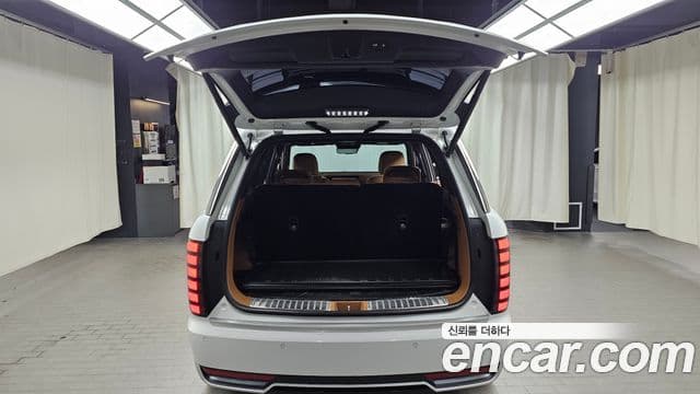 Hyundai Palisade 2025 — ფოტო 14/33