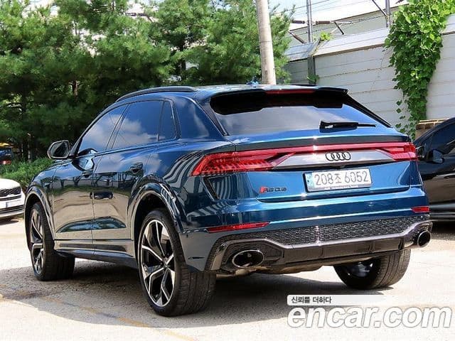 Audi RSQ8 2021 — Photo 5/8