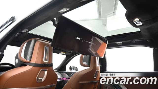 BMW i7 2024 — ფოტო 3/20
