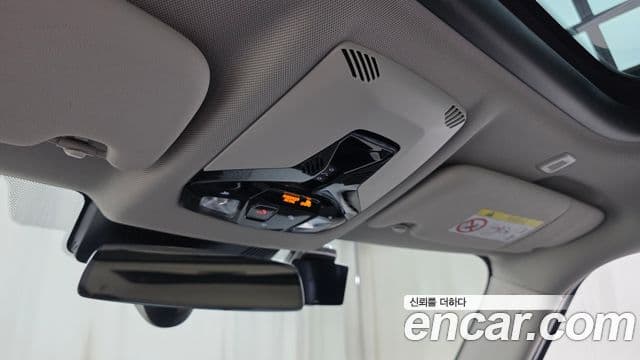 Mini Cooper C 2025 — Фото 18/20