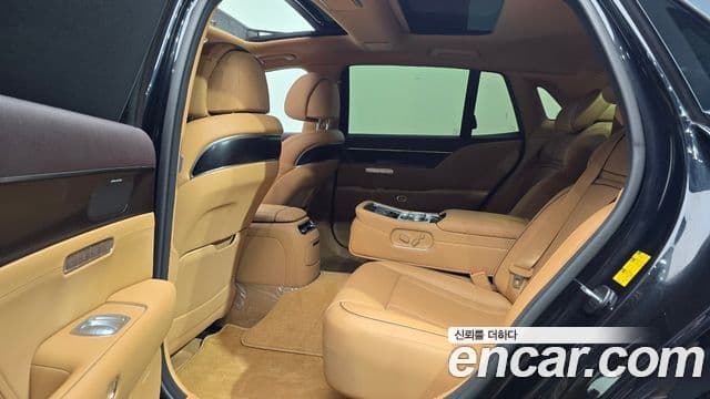 Genesis G90 2022 — ფოტო 22/34